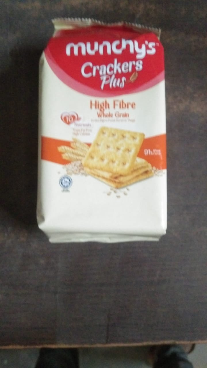Cracker plus Whole Grain 100gm